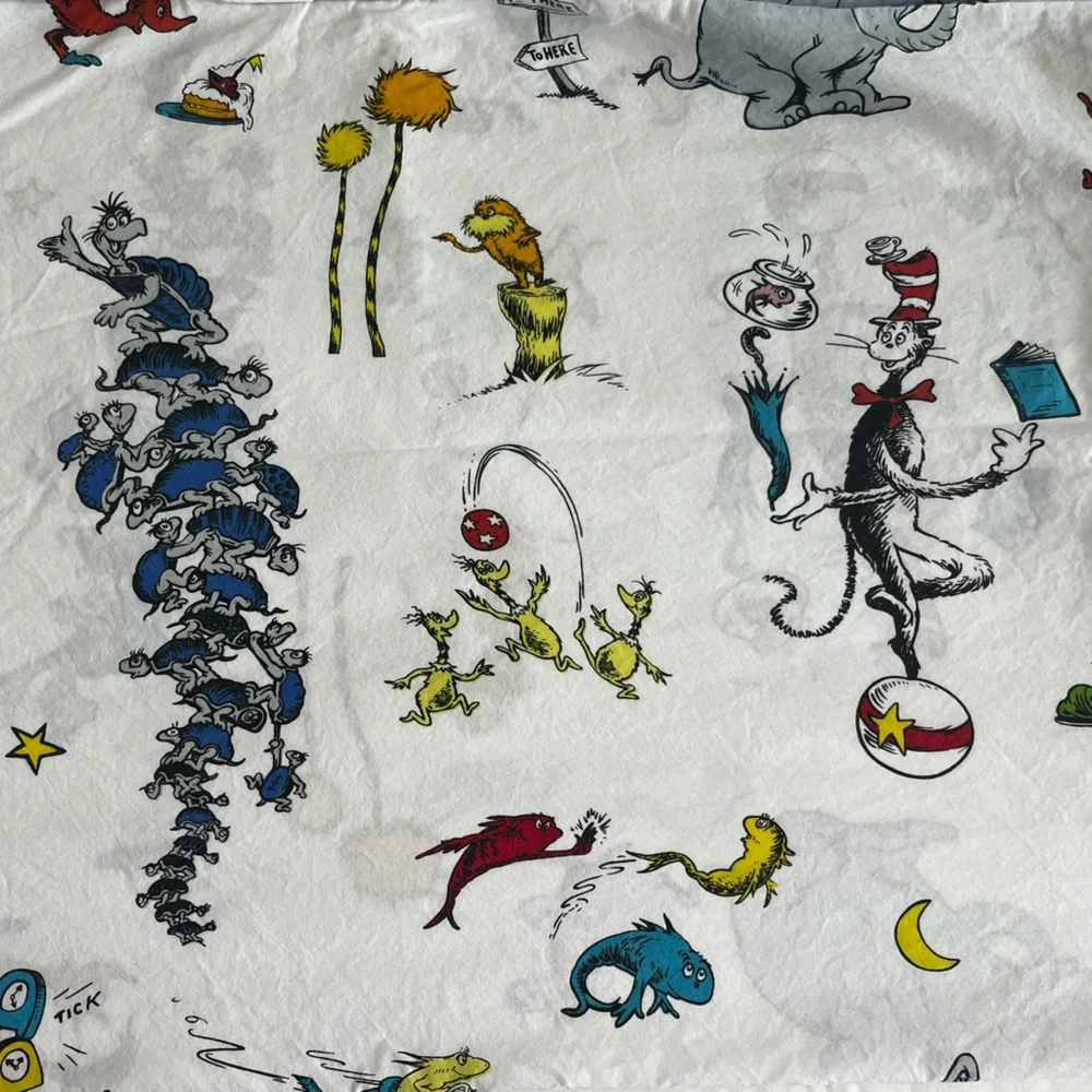 PB Kids Dr. Seuss Twin Flat Sheet 100% Organic Cotton